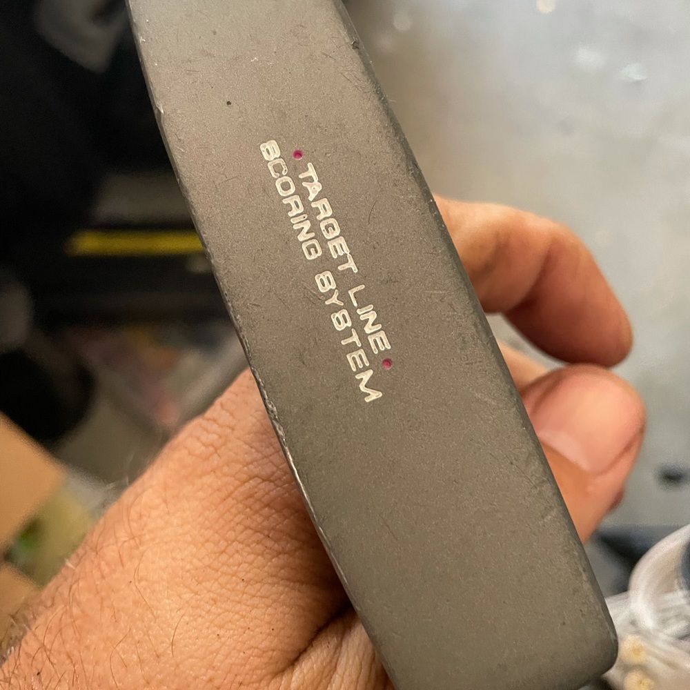 Woman’s golf putter Knight TL5